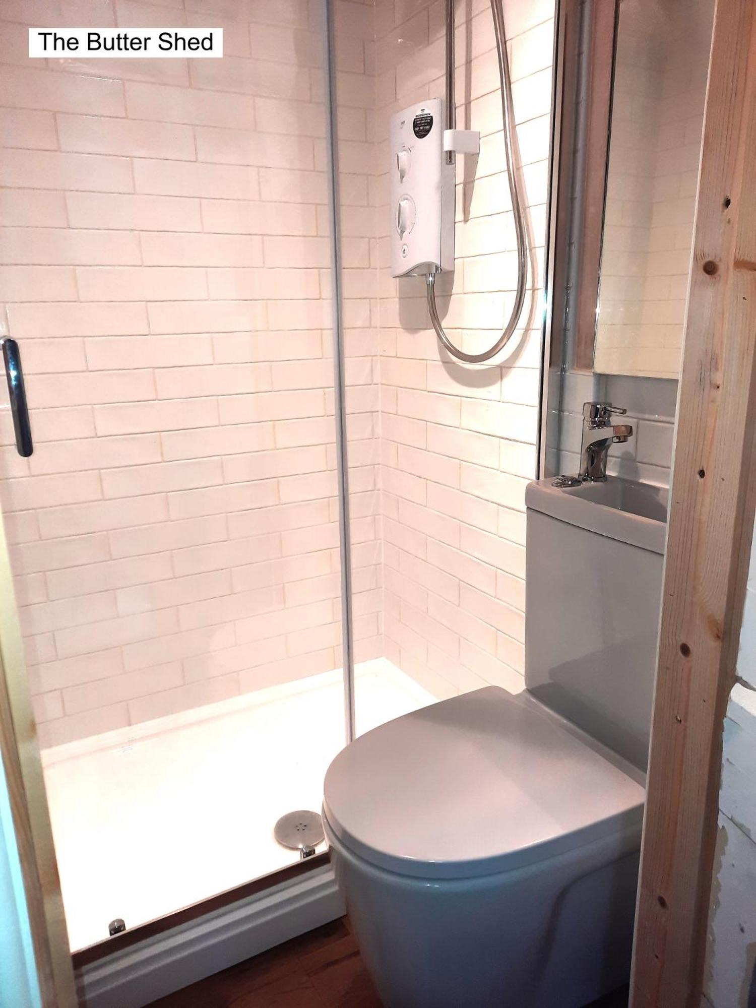 Luckington Cotswold Cottage Bed & Breakfast المظهر الخارجي الصورة
